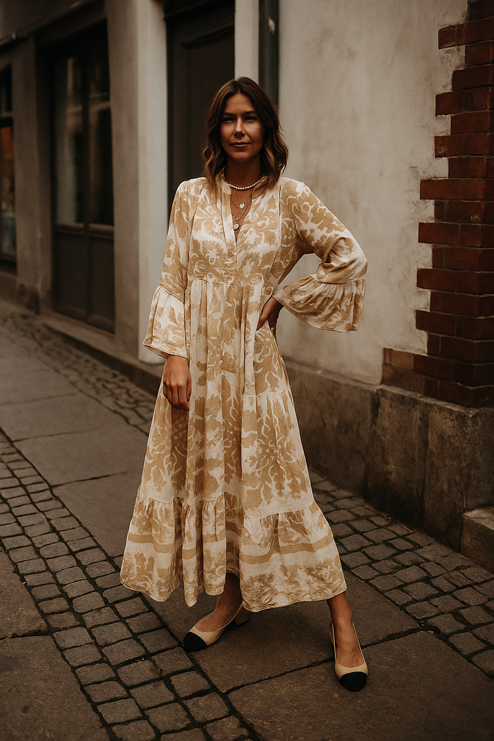 Bonnie | Elegant Aura Maxi Dress