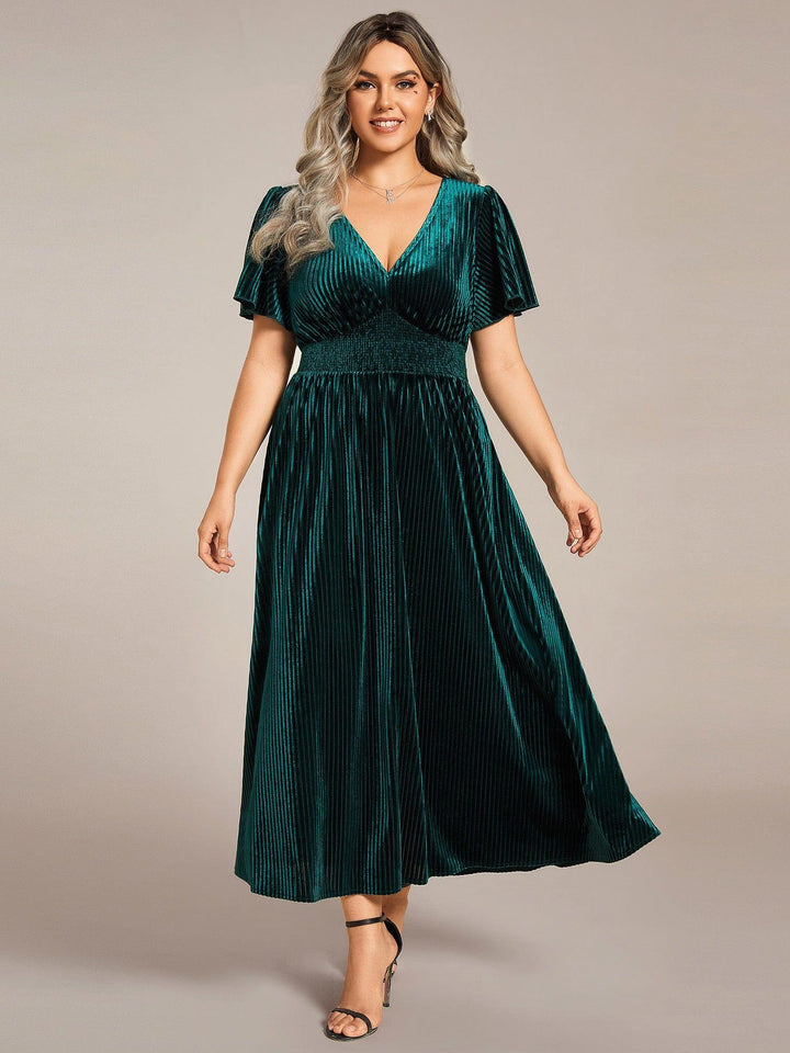 Bettina | Plus Size Velvet Dress